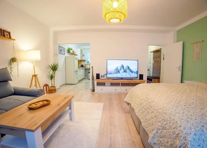 Cozy Little In Old Tw דירה