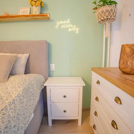 Cozy Little In Old Tw Bratislava