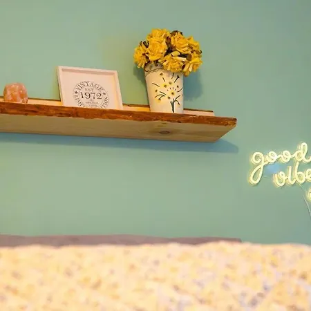 Cozy Little In Old Tw *